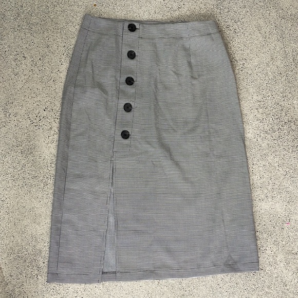 NWT Mare Mare Buttondown Skirt - Picture 4 of 6